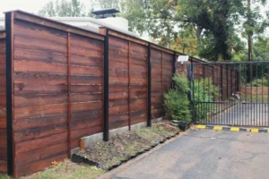 Fence Staining in Oklahoma City Managed with Care and Detail